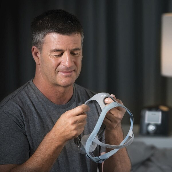 Male Adjusting Eson 2 Headgear